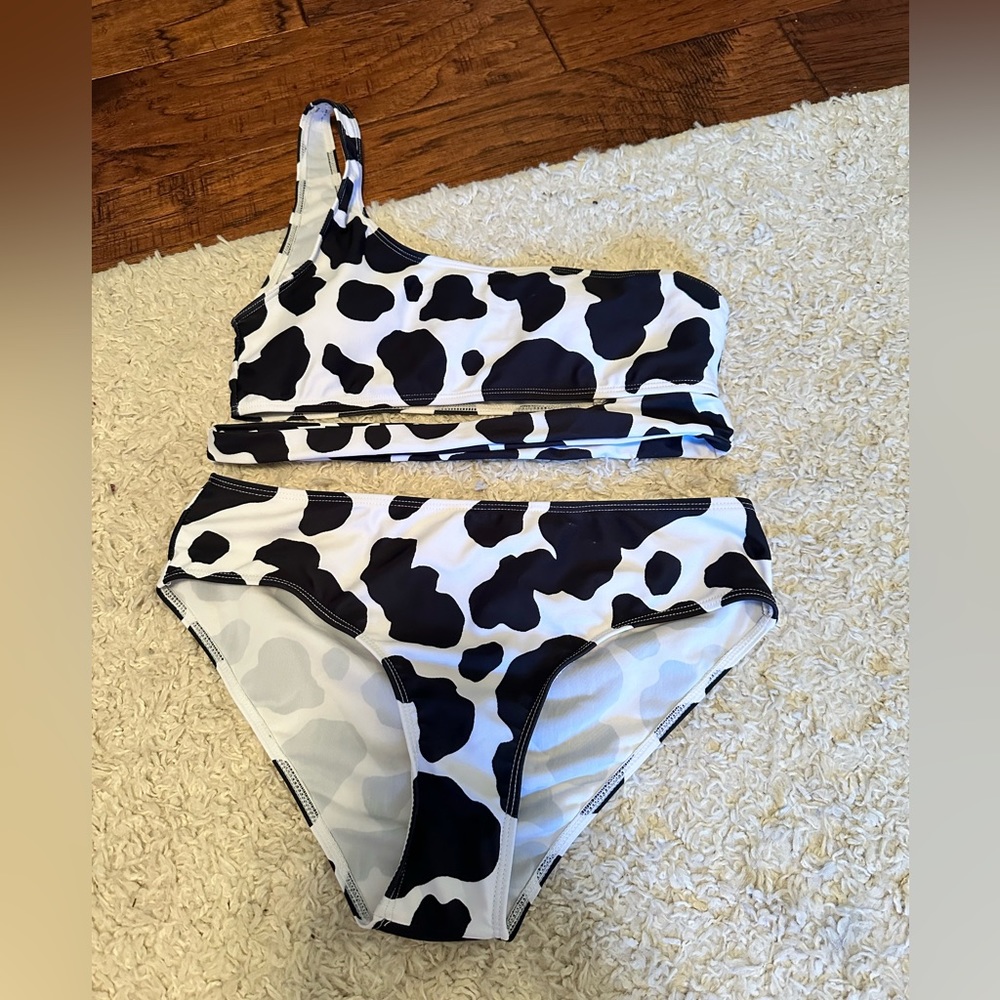SHEIN Cow print Bikini
